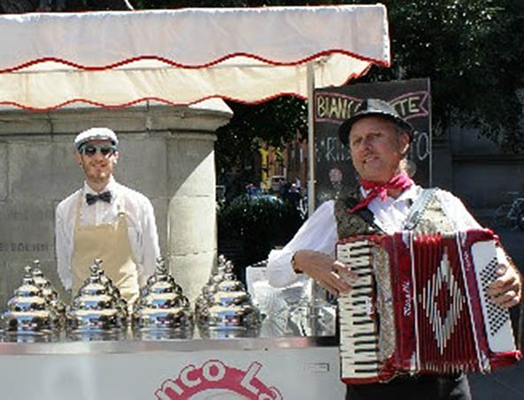 Melbourne Piano Accordion Player - Wedding Music - Singer